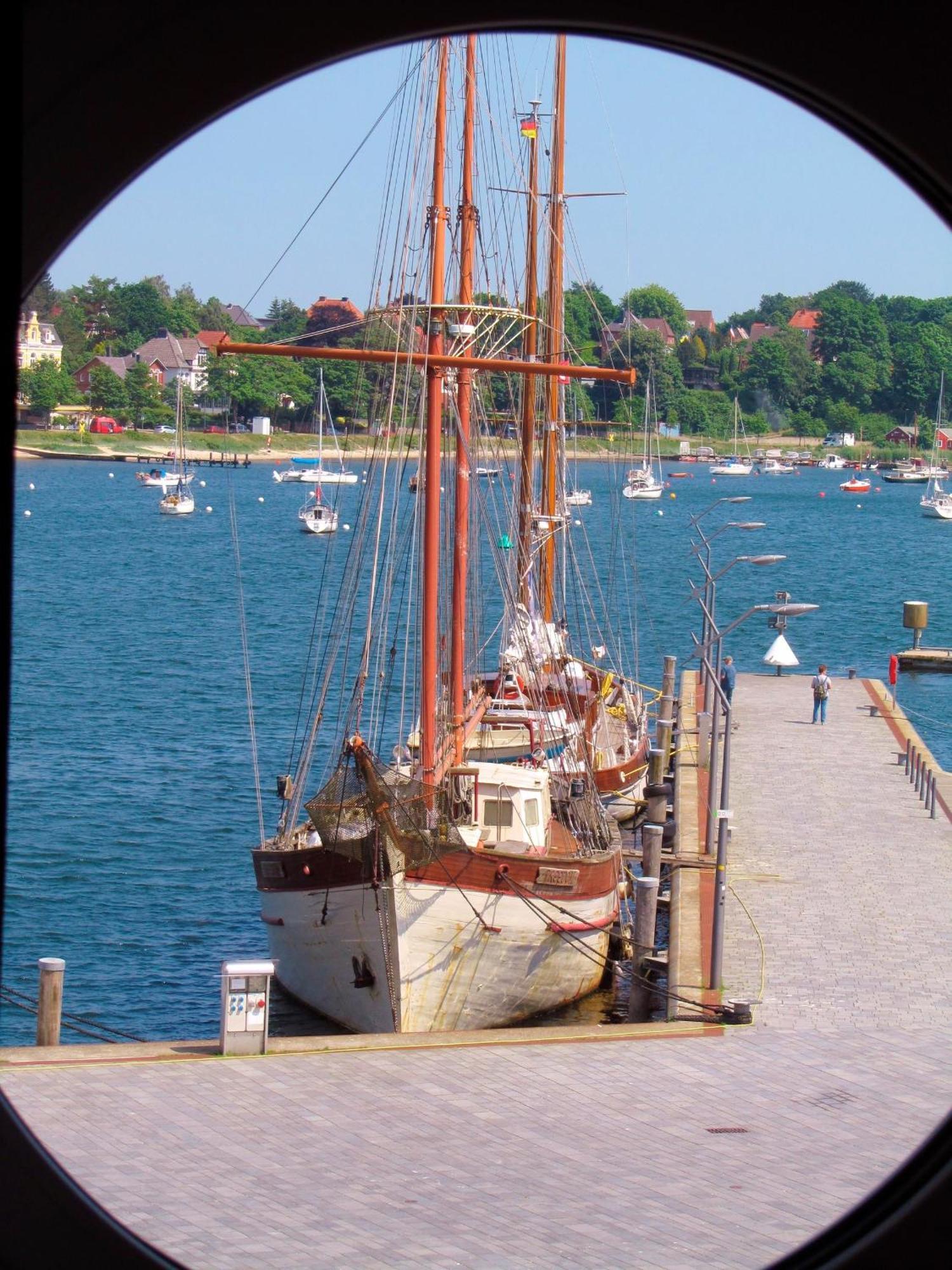 Apartment 12 - "Silbermoewe I" - Blickrichtung Yacht- Und Binnenhafenoffenes Meer Eckernförde Dış mekan fotoğraf